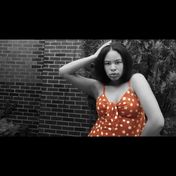 brown polka dot top - Picture 3 of 3